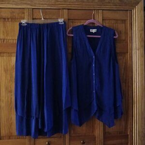 APROPOS blue 2 pc skirt set sz L woman